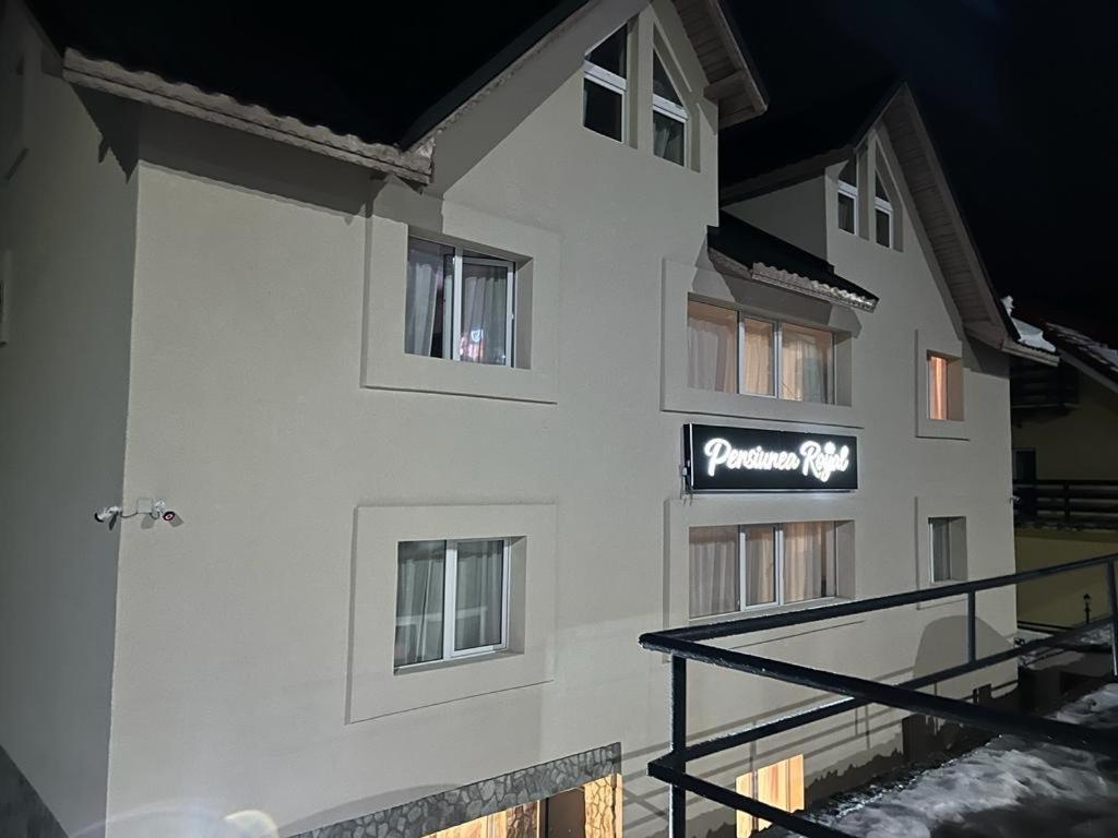 Pensiunea Royal Ranca Exterior foto